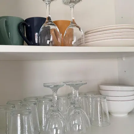 Charming Apartment, Comfort, Convenience, And Coastal Bliss *